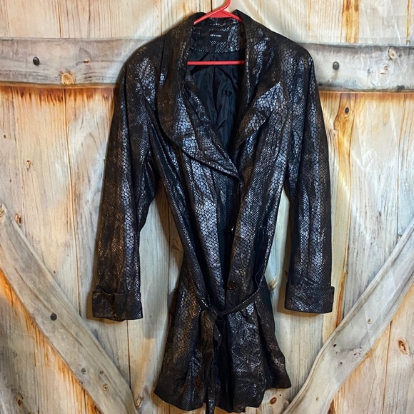 Maxx New York Black Textured Trench Coat - Picture 1 of 6